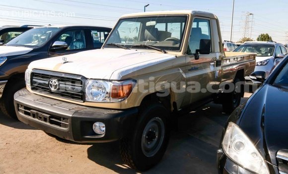 Buy Import Toyota Land Cruiser Beige Car in Import - Dubai in Antigua Buy Import Toyota Land Cruiser Beige Car in Import - Dubai in Antigua