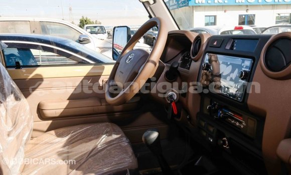 Buy Import Toyota Land Cruiser Beige Car in Import - Dubai in Antigua Buy Import Toyota Land Cruiser Beige Car in Import - Dubai in Antigua