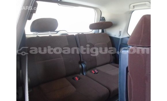 Buy Import Toyota Land Cruiser White Car in Import - Dubai in Antigua Buy Import Toyota Land Cruiser White Car in Import - Dubai in Antigua