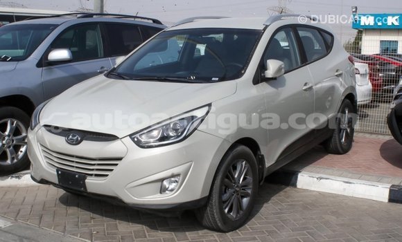 Buy Import Hyundai Tucson Beige Car in Import - Dubai in Antigua Buy Import Hyundai Tucson Beige Car in Import - Dubai in Antigua