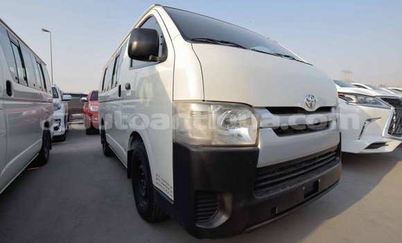 Buy Import Toyota Hiace White Car in Import - Dubai in Antigua Buy Import Toyota Hiace White Car in Import - Dubai in Antigua