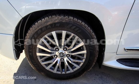 Buy Import Toyota Land Cruiser White Car in Import - Dubai in Antigua Buy Import Toyota Land Cruiser White Car in Import - Dubai in Antigua
