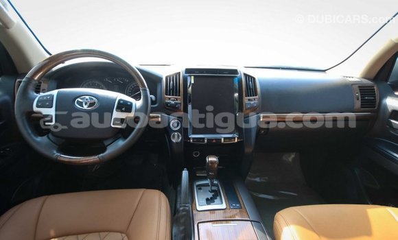 Buy Import Toyota Land Cruiser Brown Car in Import - Dubai in Antigua Buy Import Toyota Land Cruiser Brown Car in Import - Dubai in Antigua