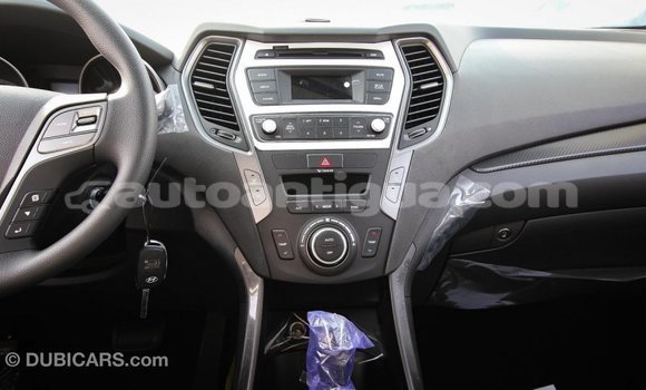 Buy Import Hyundai Santa Fe White Car in Import - Dubai in Antigua Buy Import Hyundai Santa Fe White Car in Import - Dubai in Antigua