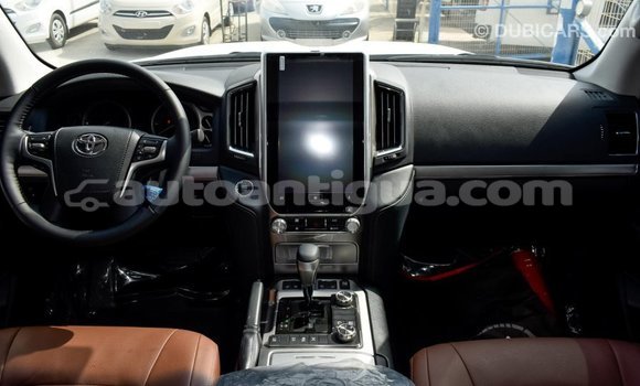 Buy Import Toyota Land Cruiser Black Car in Import - Dubai in Antigua Buy Import Toyota Land Cruiser Black Car in Import - Dubai in Antigua
