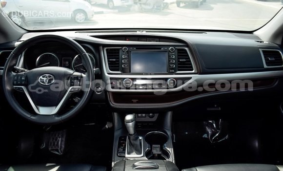 Buy Import Toyota Highlander Other Car in Import - Dubai in Antigua Buy Import Toyota Highlander Other Car in Import - Dubai in Antigua