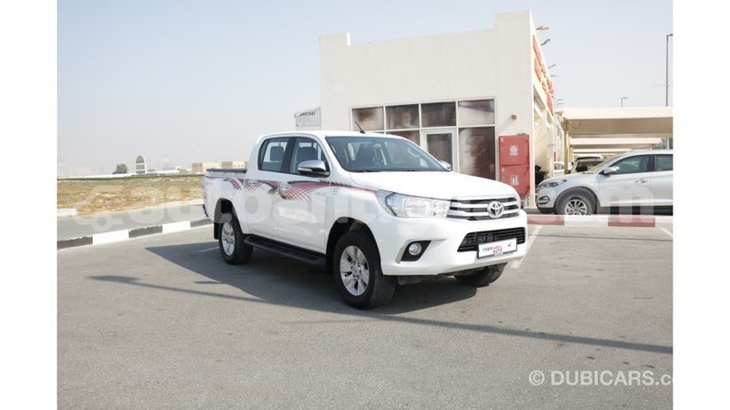 Big with watermark toyota hilux antigua import dubai 1299