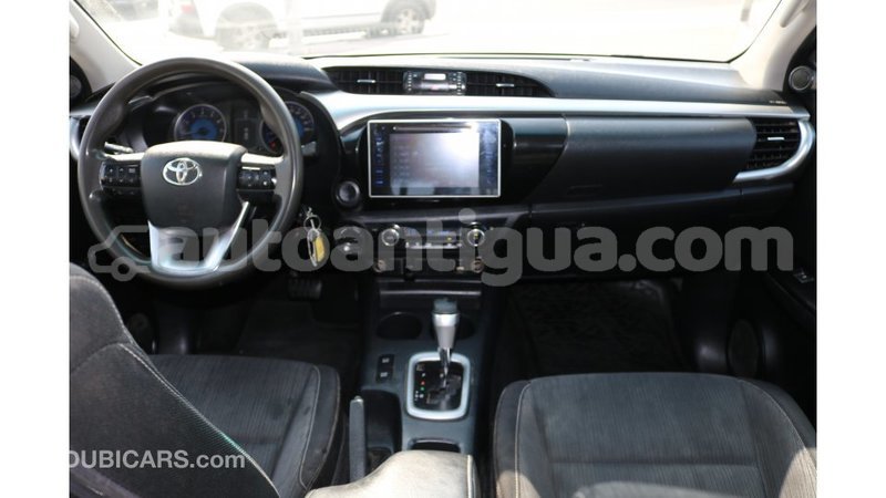 Big with watermark toyota hilux antigua import dubai 1299