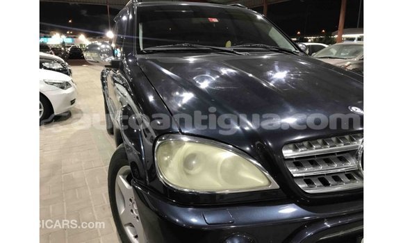 Buy Import Mercedes-Benz 190 (W201) Blue Car in Import - Dubai in Antigua Buy Import Mercedes-Benz 190 (W201) Blue Car in Import - Dubai in Antigua
