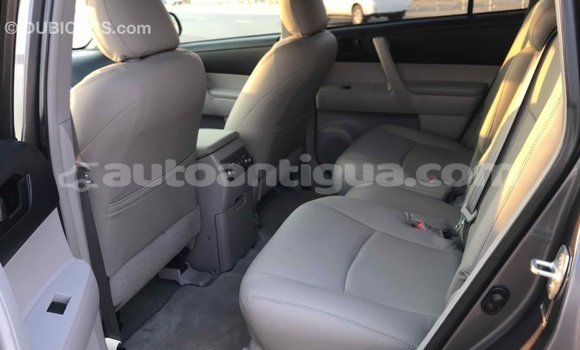 Buy Import Toyota Highlander Other Car in Import - Dubai in Antigua Buy Import Toyota Highlander Other Car in Import - Dubai in Antigua