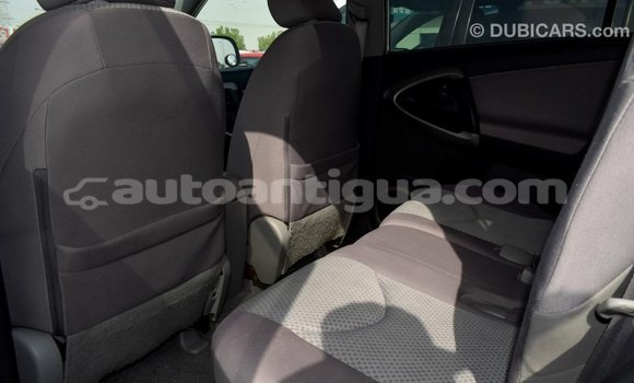 Buy Import Toyota HiAce Other Truck in Import - Dubai in Antigua Buy Import Toyota HiAce Other Truck in Import - Dubai in Antigua