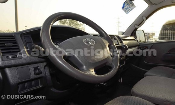 Buy Import Toyota Hiace White Car in Import - Dubai in Antigua Buy Import Toyota Hiace White Car in Import - Dubai in Antigua