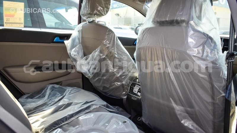 Big with watermark kia sportage antigua import dubai 1326