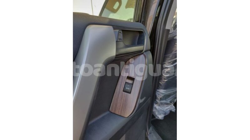Big with watermark toyota prado antigua import dubai 1334