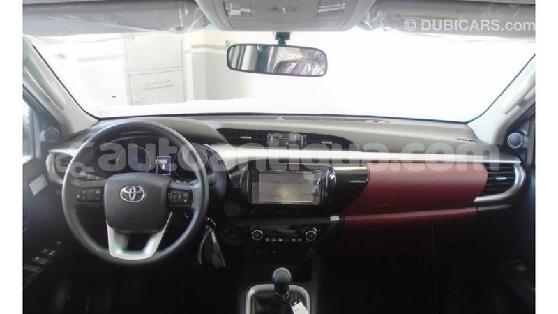 Big with watermark toyota hilux antigua import dubai 1357