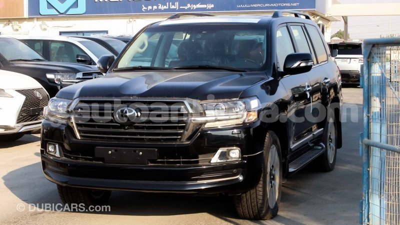 Big with watermark toyota land cruiser antigua import dubai 1358