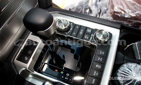 Buy Import Toyota Land Cruiser Black Car in Import - Dubai in Antigua Buy Import Toyota Land Cruiser Black Car in Import - Dubai in Antigua