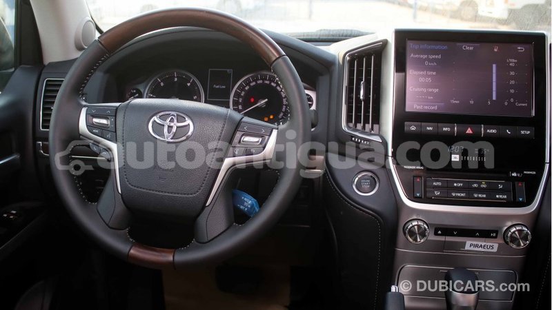 Big with watermark toyota land cruiser antigua import dubai 1358