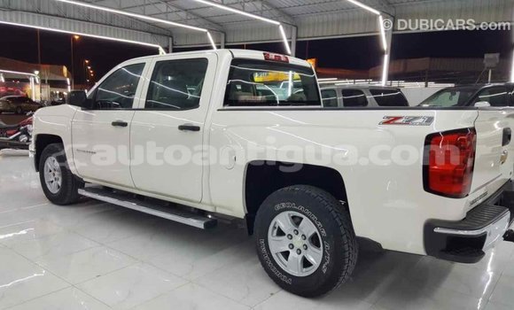 Buy Import Chevrolet Silverado White Car in Import - Dubai in Antigua Buy Import Chevrolet Silverado White Car in Import - Dubai in Antigua