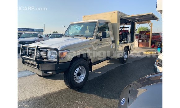 Buy Import Toyota Land Cruiser Beige Car in Import - Dubai in Antigua Buy Import Toyota Land Cruiser Beige Car in Import - Dubai in Antigua