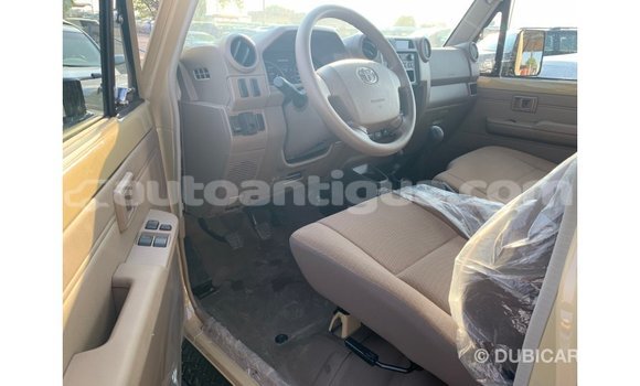 Buy Import Toyota Land Cruiser Beige Car in Import - Dubai in Antigua Buy Import Toyota Land Cruiser Beige Car in Import - Dubai in Antigua