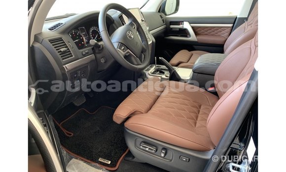 Buy Import Toyota Land Cruiser Black Car in Import - Dubai in Antigua Buy Import Toyota Land Cruiser Black Car in Import - Dubai in Antigua