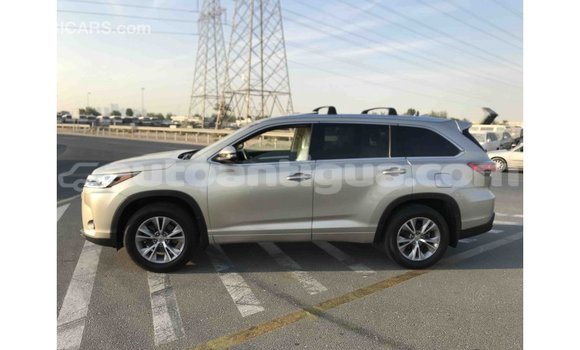 Buy Import Toyota Highlander Other Car in Import - Dubai in Antigua Buy Import Toyota Highlander Other Car in Import - Dubai in Antigua