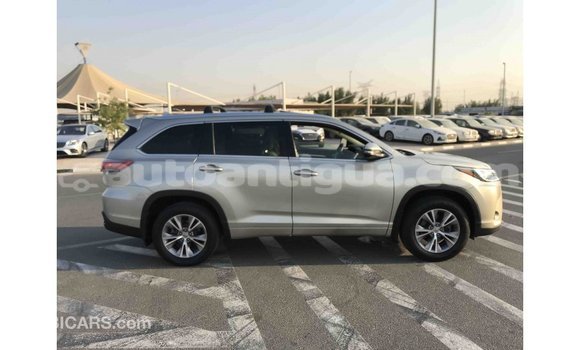 Buy Import Toyota Highlander Other Car in Import - Dubai in Antigua Buy Import Toyota Highlander Other Car in Import - Dubai in Antigua