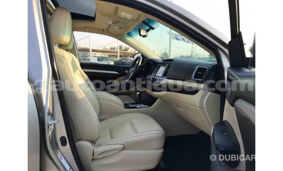 Buy Import Toyota Highlander Other Car in Import - Dubai in Antigua Buy Import Toyota Highlander Other Car in Import - Dubai in Antigua