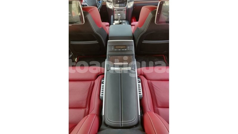 Big with watermark toyota land cruiser antigua import dubai 1376