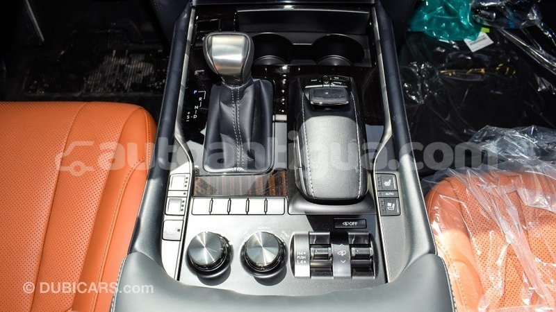 Big with watermark lexus lx antigua import dubai 1386