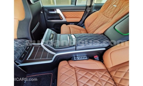 Buy Import Toyota Land Cruiser Black Car in Import - Dubai in Antigua Buy Import Toyota Land Cruiser Black Car in Import - Dubai in Antigua