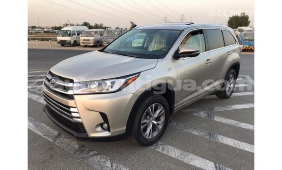 Buy Import Toyota Highlander Other Car in Import - Dubai in Antigua Buy Import Toyota Highlander Other Car in Import - Dubai in Antigua