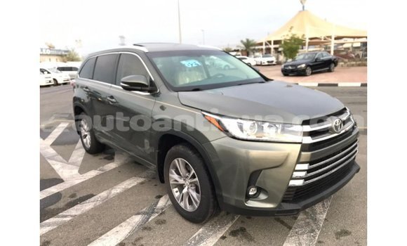 Buy Import Toyota Highlander Other Car in Import - Dubai in Antigua Buy Import Toyota Highlander Other Car in Import - Dubai in Antigua
