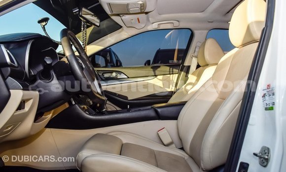 Buy Import Nissan Maxima White Car in Import - Dubai in Antigua Buy Import Nissan Maxima White Car in Import - Dubai in Antigua