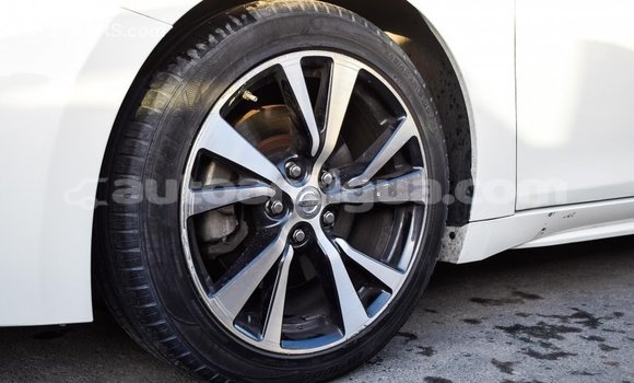Buy Import Nissan Maxima White Car in Import - Dubai in Antigua Buy Import Nissan Maxima White Car in Import - Dubai in Antigua