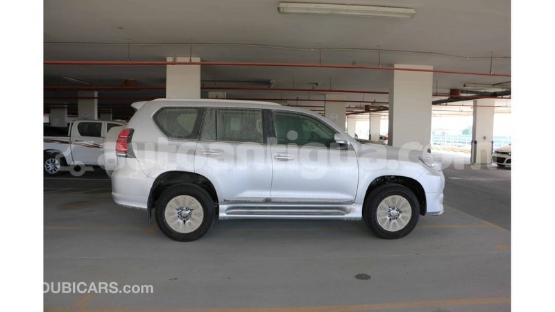 Big with watermark toyota prado antigua import dubai 1421