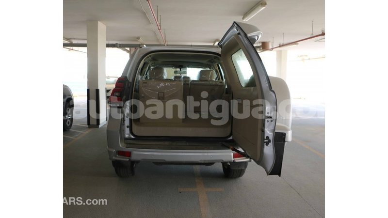 Big with watermark toyota prado antigua import dubai 1421