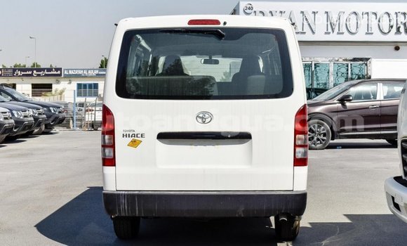 Buy Import Toyota Hiace White Car in Import - Dubai in Antigua Buy Import Toyota Hiace White Car in Import - Dubai in Antigua