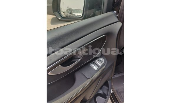 Buy Import Mercedes-Benz 250 Black Car in Import - Dubai in Antigua Buy Import Mercedes-Benz 250 Black Car in Import - Dubai in Antigua