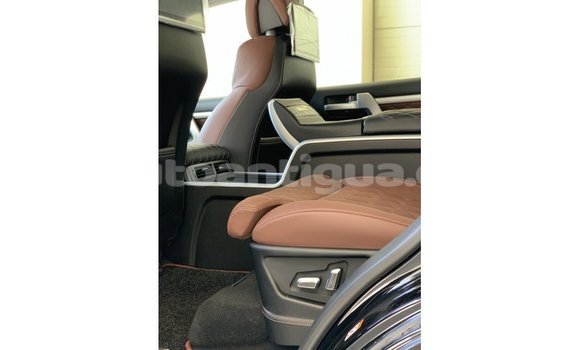 Buy Import Toyota Land Cruiser Black Car in Import - Dubai in Antigua Buy Import Toyota Land Cruiser Black Car in Import - Dubai in Antigua