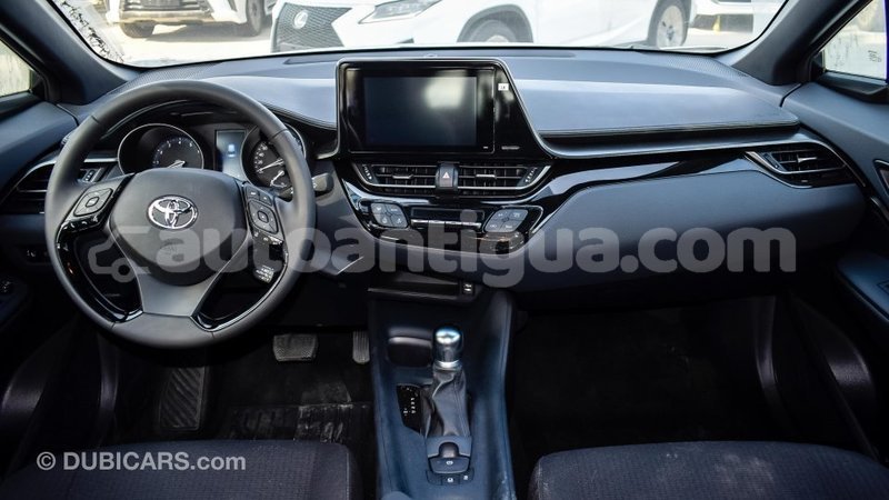 Big with watermark toyota c hr antigua import dubai 1509