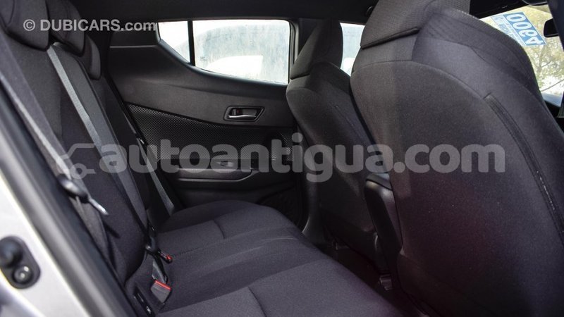 Big with watermark toyota c hr antigua import dubai 1509