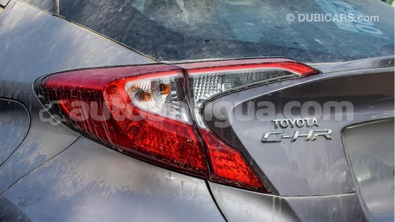 Big with watermark toyota c hr antigua import dubai 1509