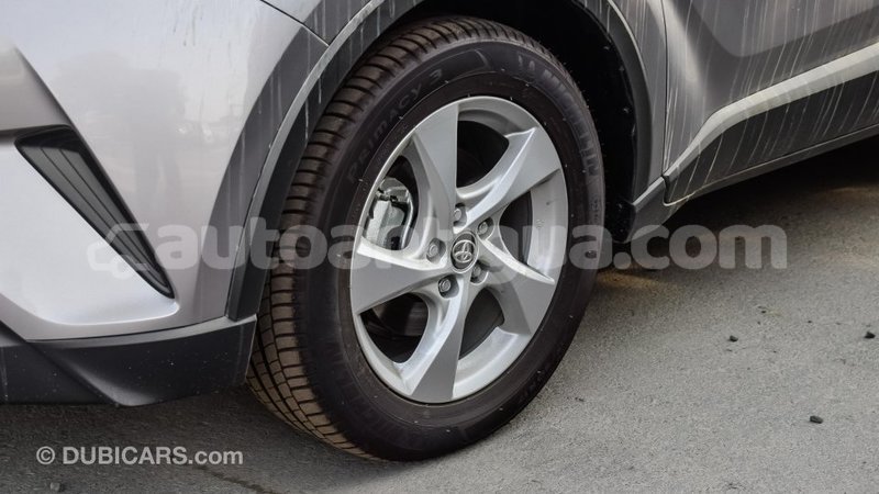 Big with watermark toyota c hr antigua import dubai 1509