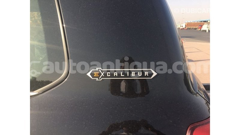 Big with watermark toyota land cruiser antigua import dubai 1512