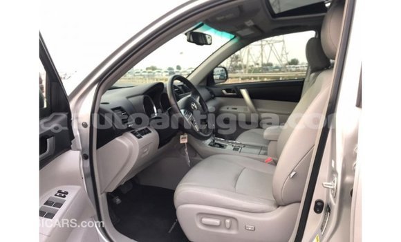 Buy Import Toyota Highlander Other Car in Import - Dubai in Antigua Buy Import Toyota Highlander Other Car in Import - Dubai in Antigua