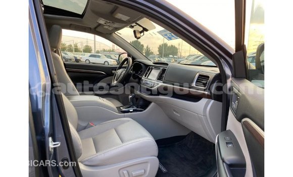 Buy Import Toyota Highlander Blue Car in Import - Dubai in Antigua Buy Import Toyota Highlander Blue Car in Import - Dubai in Antigua