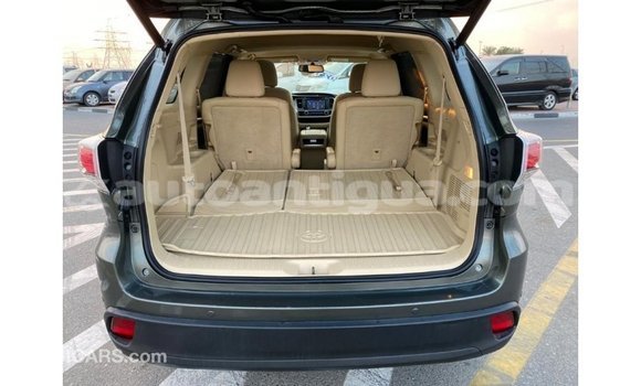 Buy Import Toyota Highlander Green Car in Import - Dubai in Antigua Buy Import Toyota Highlander Green Car in Import - Dubai in Antigua