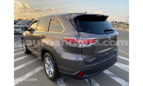 Buy Import Toyota Highlander Other Car in Import - Dubai in Antigua Buy Import Toyota Highlander Other Car in Import - Dubai in Antigua